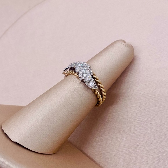 EUC Vintage 14k Gold .50 ct. Diamond Cluster Floral Leaf Cocktail Ring - Picture 5 of 17